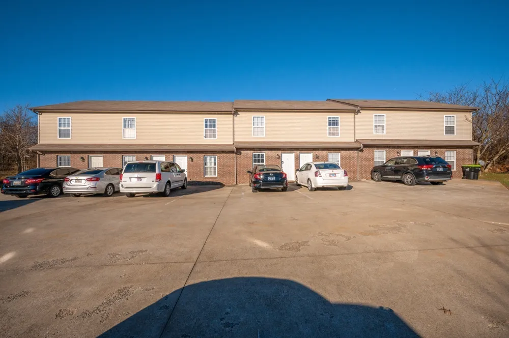 525 Patriot Park #G Clarksville, TN 37042