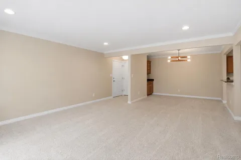 1115 OLD WOODWARD AVE #66