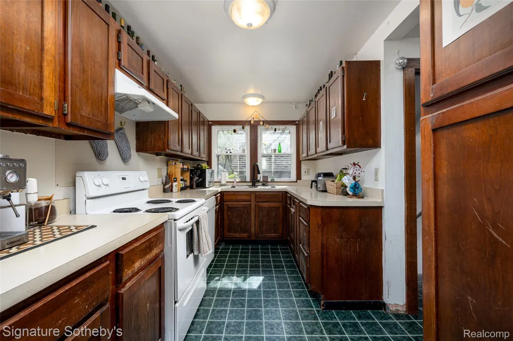 711 Granger Avenue Ann Arbor City, MI 48104