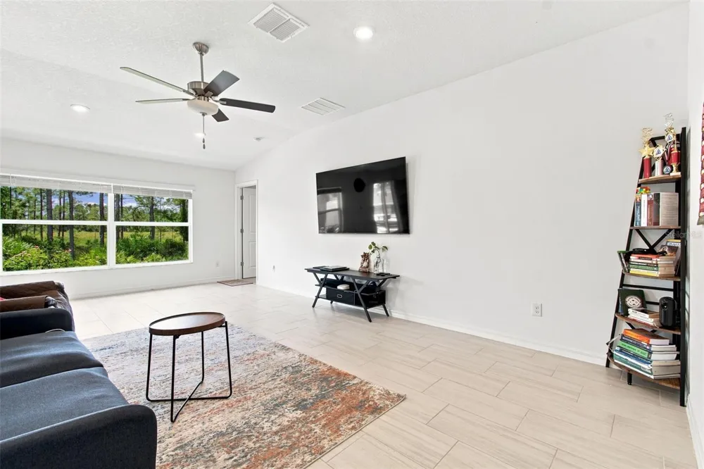 34701 RAINVILLE LOOP Zephyrhills, FL 33541