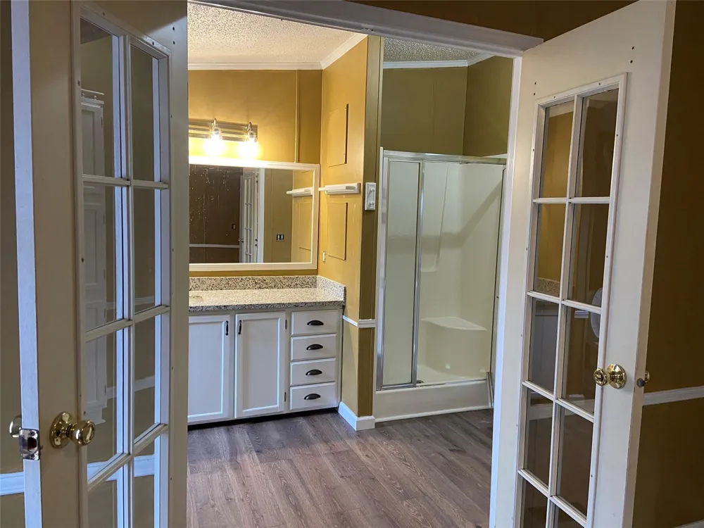 308 Olive Street El Campo, TX 77437