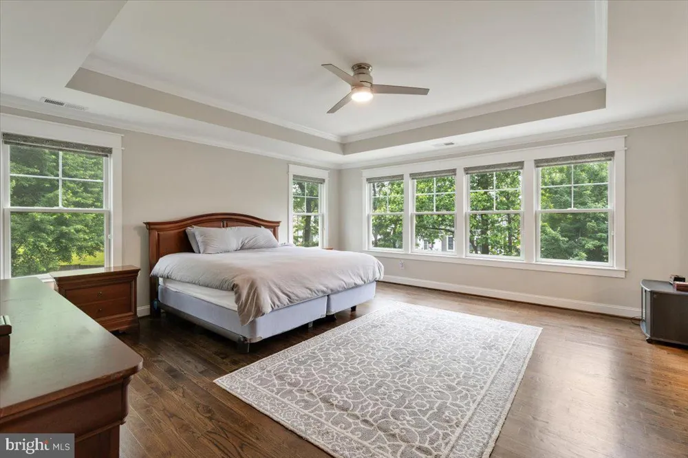 6619 BYRNES DRIVE Mclean, VA 22101