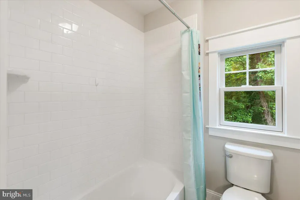 6619 BYRNES DRIVE Mclean, VA 22101