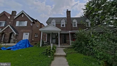 1602 E DUVAL STREET #2