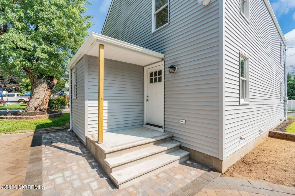 18 Maple Avenue #A Eatontown, NJ 07724