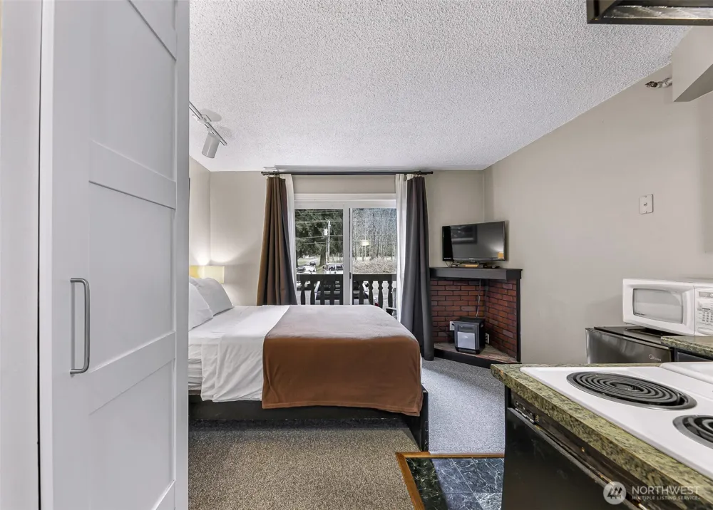 10433 Mt Baker Highway #1021A Glacier, WA 98244
