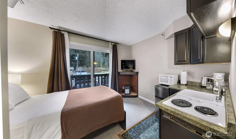 10433 Mt Baker Highway #1021A Glacier, WA 98244