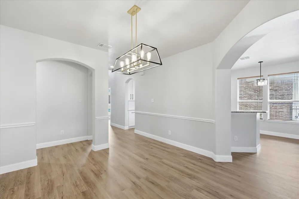 1581 Meadows Avenue Lantana, TX 76226