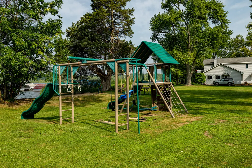 5 Lombardy Court #5 Pinckney, MI 48169