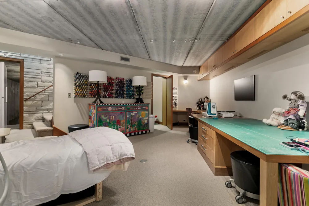 6479 144th Avenue Holland, MI 49423