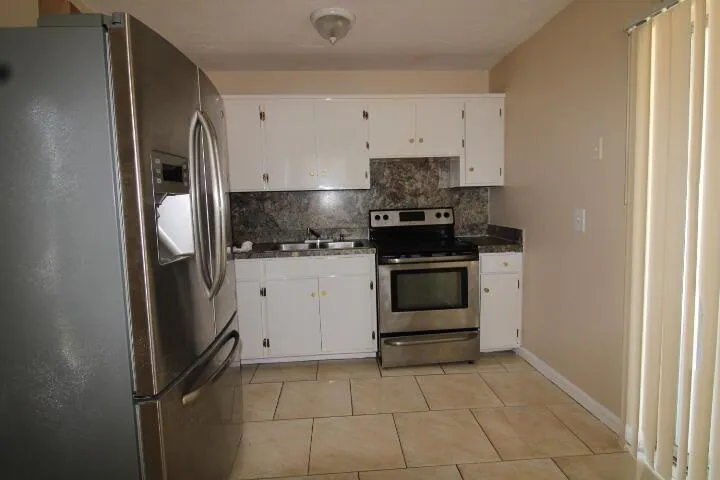 1412 W 6TH STREET Riviera Beach, FL 33404