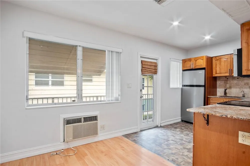 2130 NE 42ND COURT #8 Lighthouse Point, FL 33064