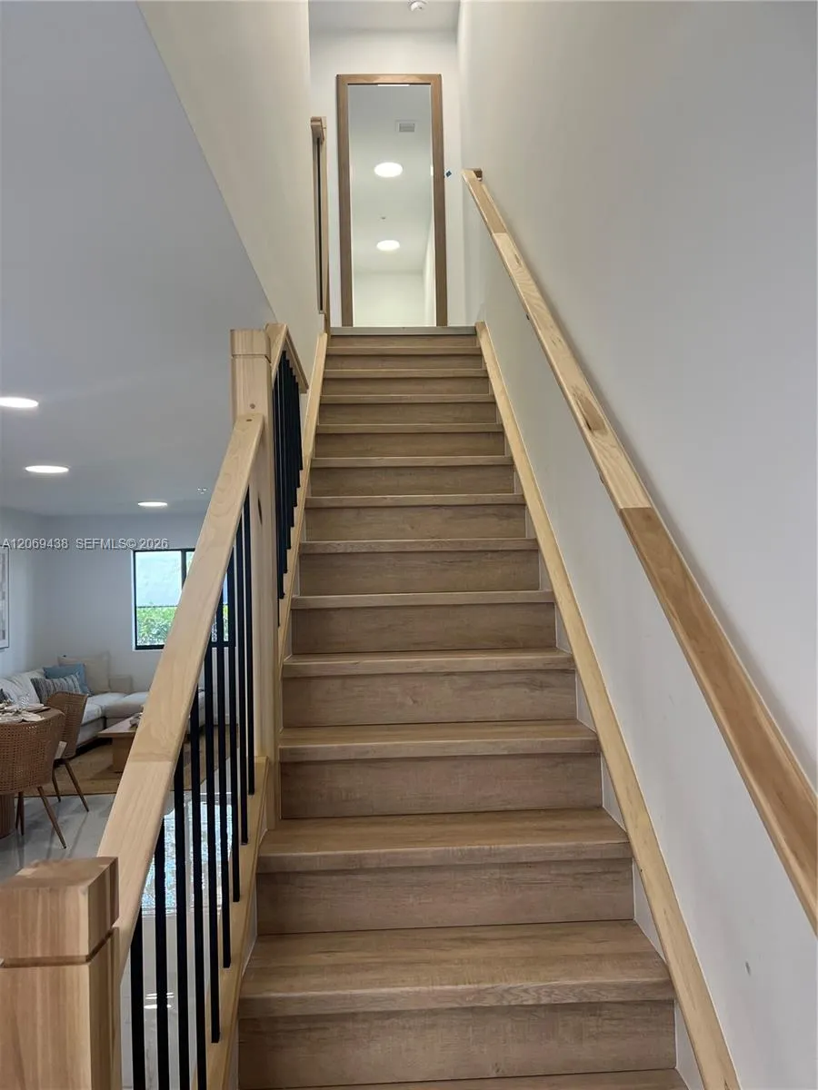 7462 W 4th Ave #108 Hialeah, FL 33014