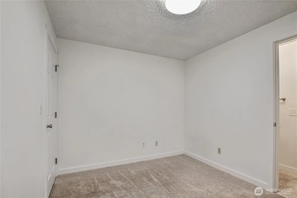 21815 6th Avenue W Bothell, WA 98021