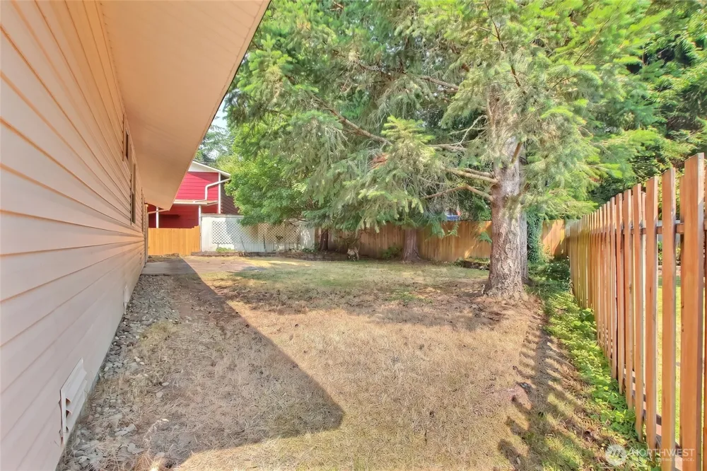 21815 6th Avenue W Bothell, WA 98021