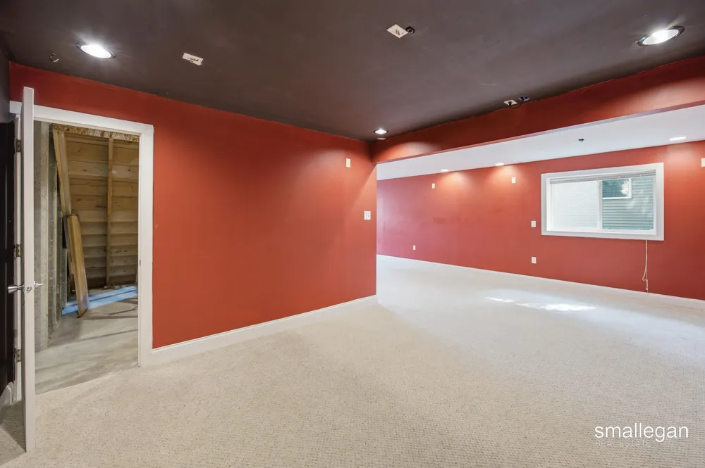 2959 Coppergrove Drive NE Grand Rapids Charter Township, MI 49525