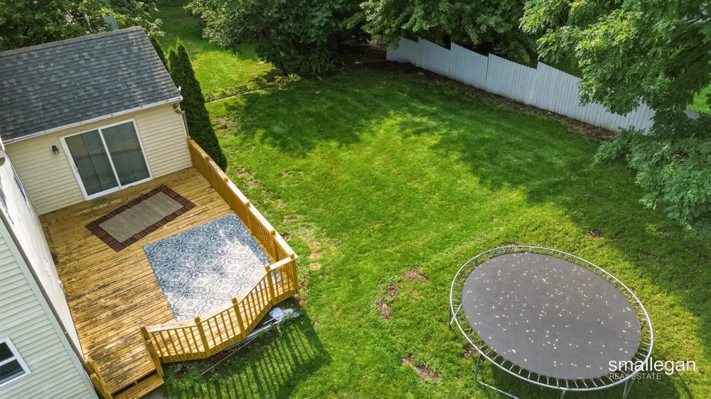 2959 Coppergrove Drive NE Grand Rapids Charter Township, MI 49525