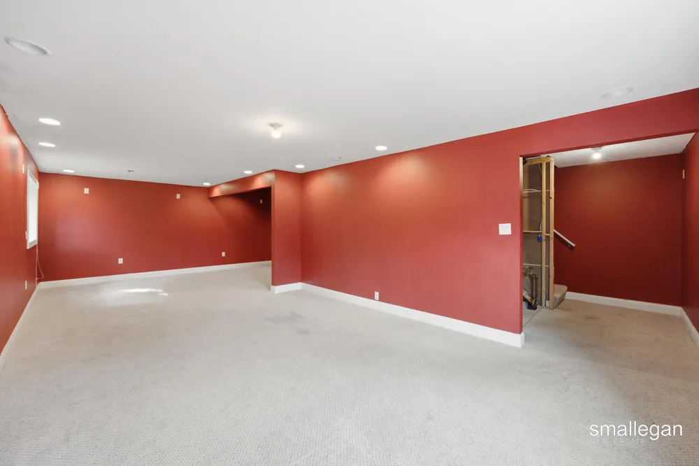 2959 Coppergrove Drive NE Grand Rapids Charter Township, MI 49525