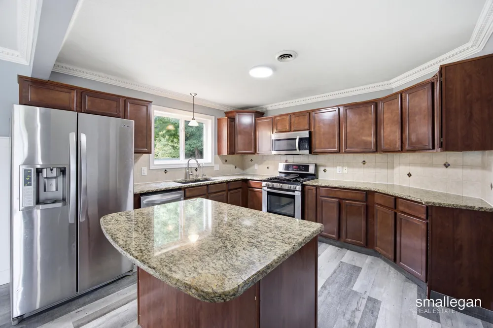 2959 Coppergrove Drive NE Grand Rapids Charter Township, MI 49525