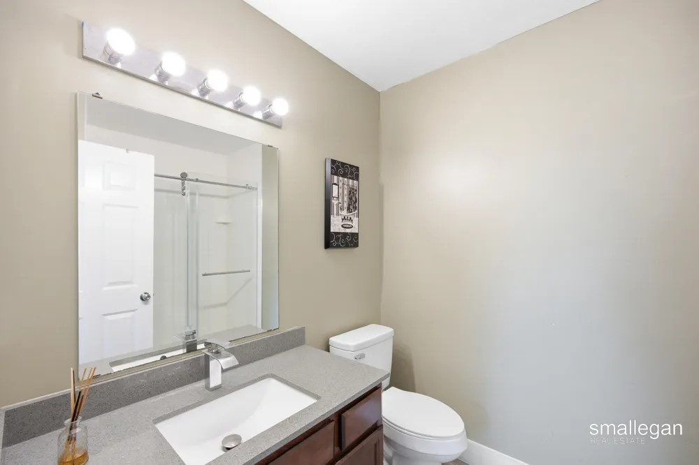 2959 Coppergrove Drive NE Grand Rapids Charter Township, MI 49525