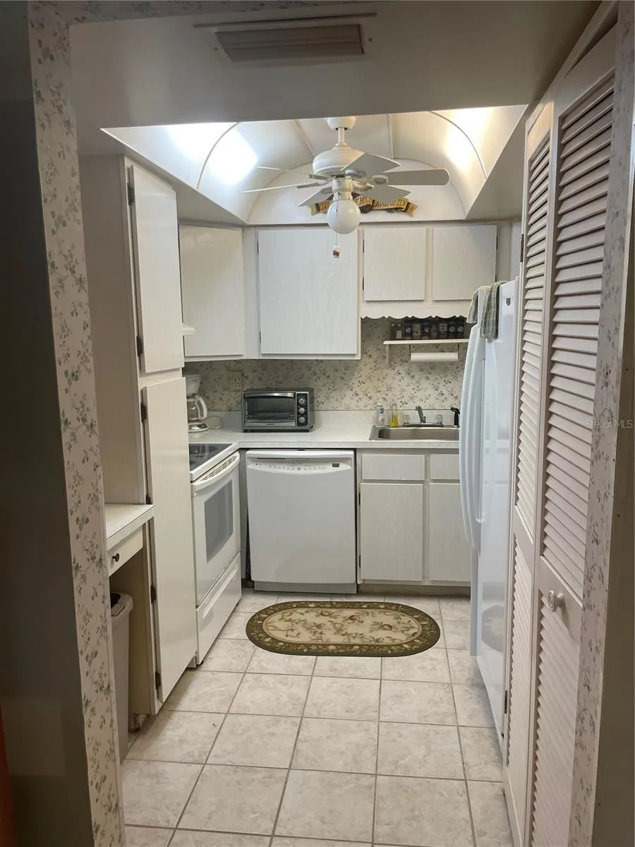 532 MIDWAY DRIVE #Unit A ocala, FL 34472