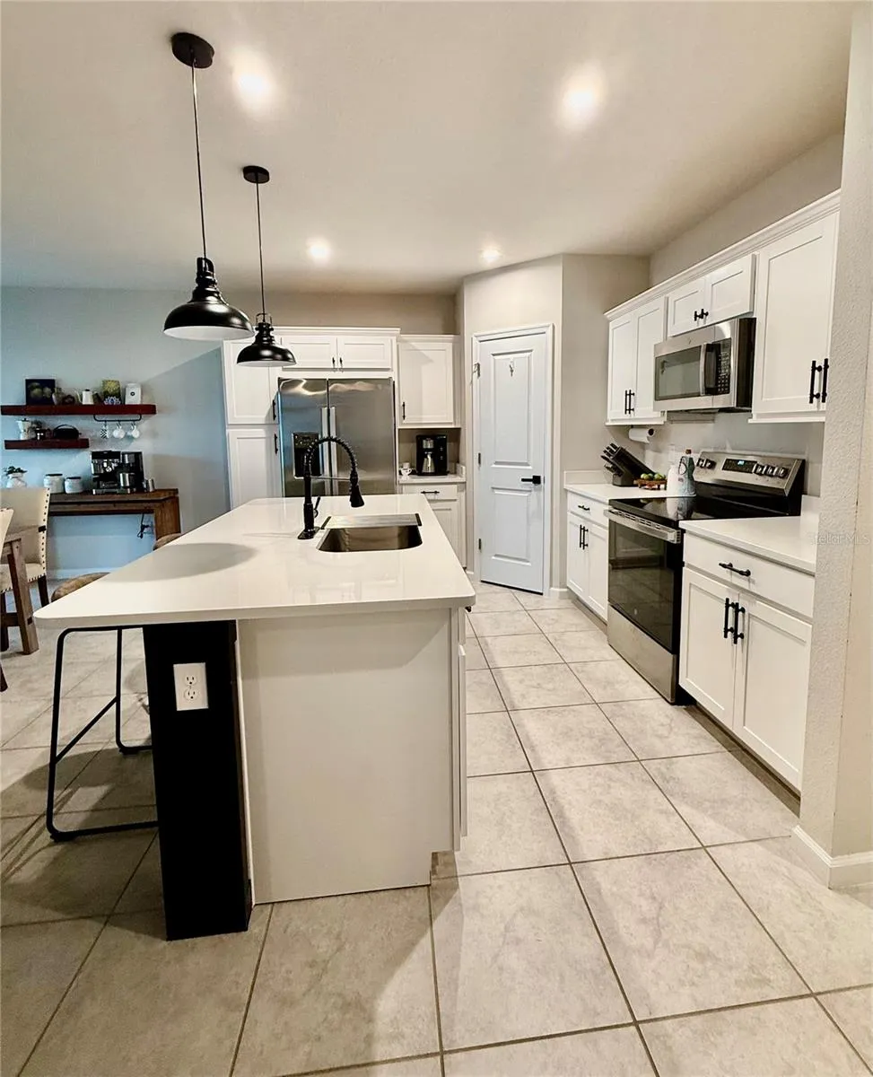 1562 LANDON LANE Haines City, FL 33844