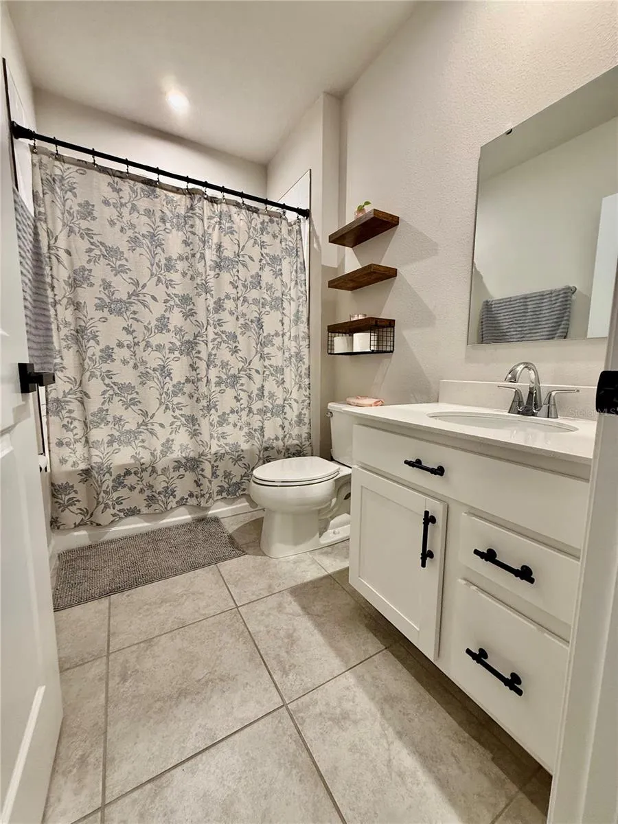 1562 LANDON LANE Haines City, FL 33844