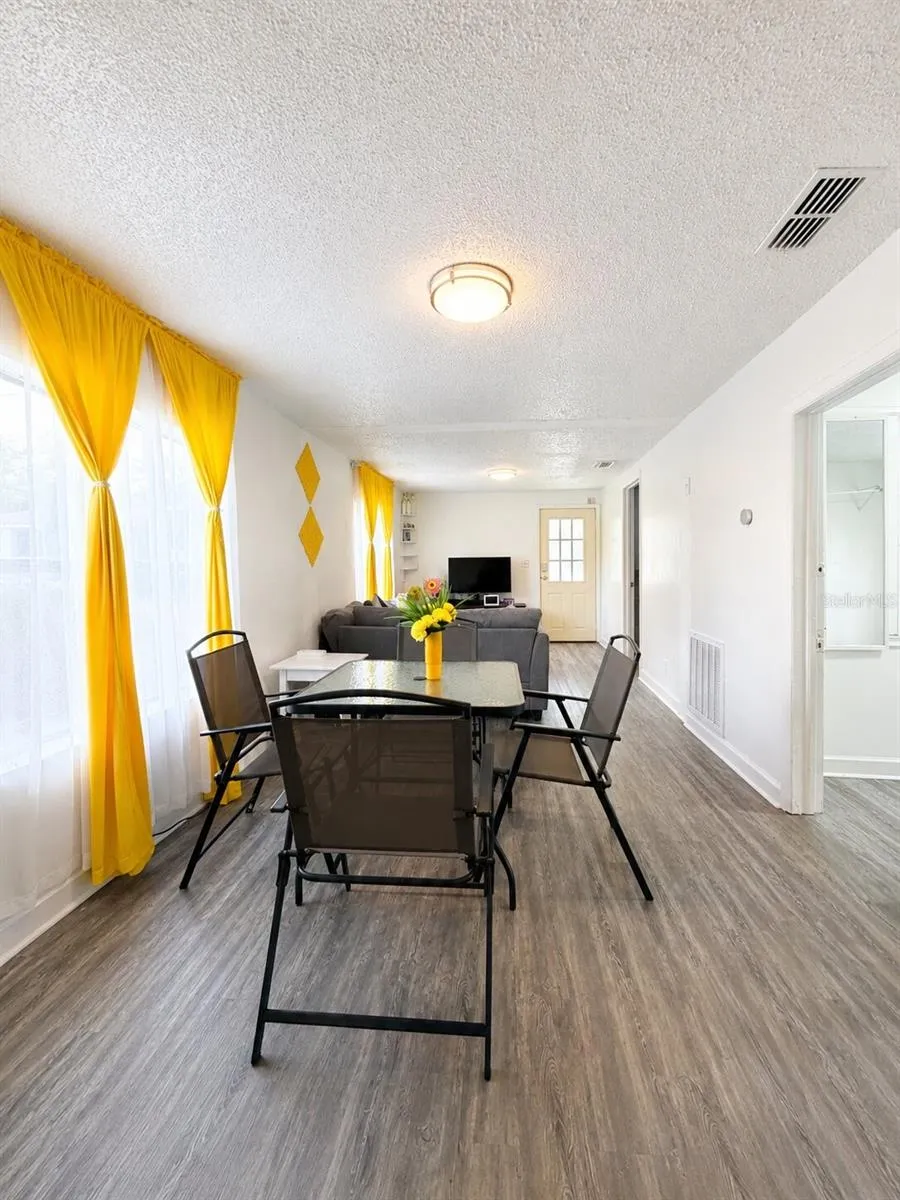 1239 AVENUE K Haines City, FL 33844