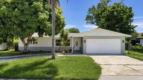 1421 HEATHER DRIVE