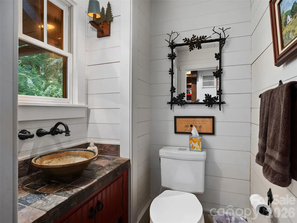 470 & 482 East Fork Road Canton, NC 28716