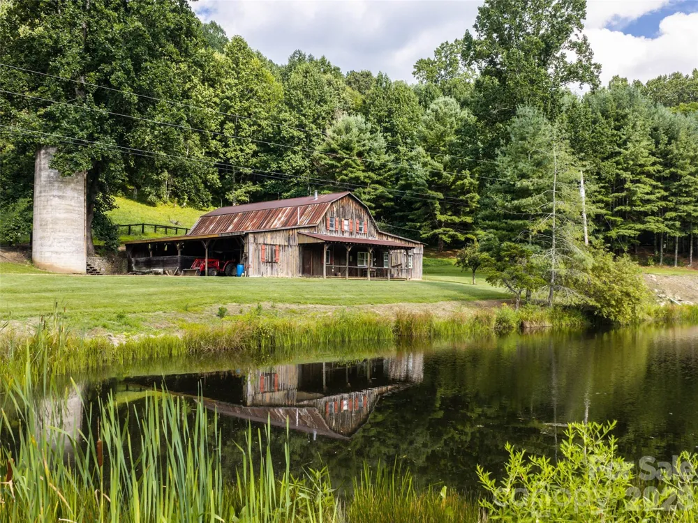 470 & 482 East Fork Road Canton, NC 28716
