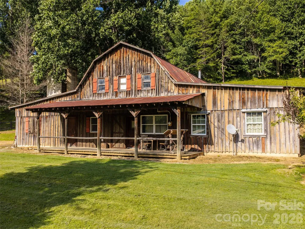 470 & 482 East Fork Road Canton, NC 28716