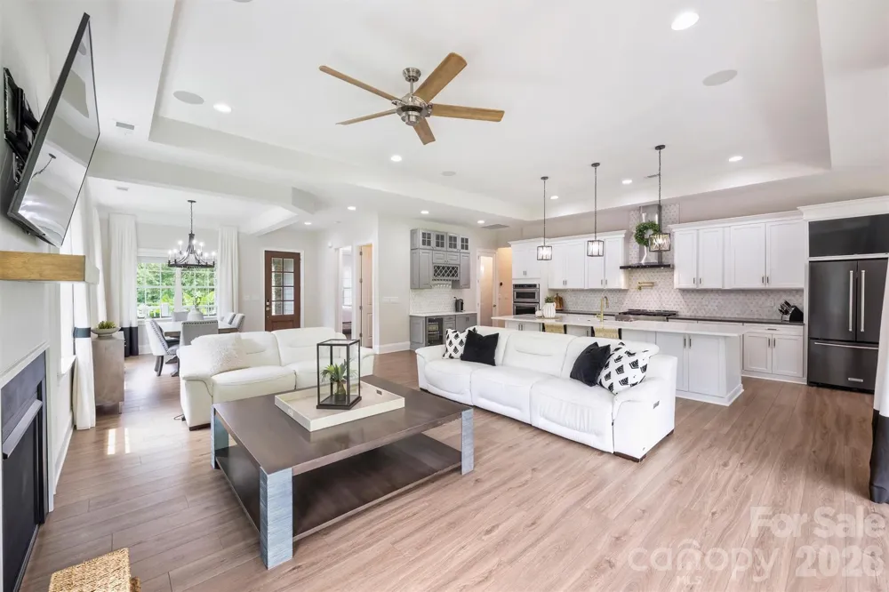 10542 Sweethaven Lane Harrisburg, NC 28075