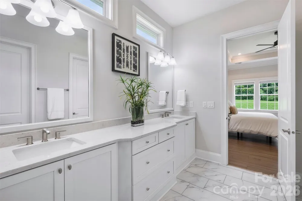10542 Sweethaven Lane Harrisburg, NC 28075
