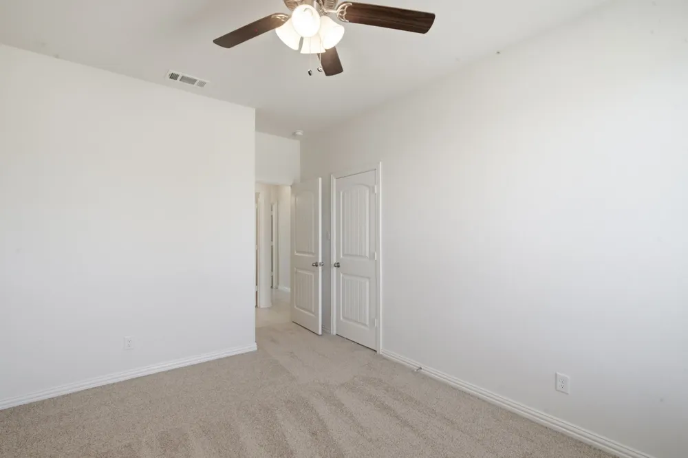 1009 Northern Oaks Court Springtown, TX 76082