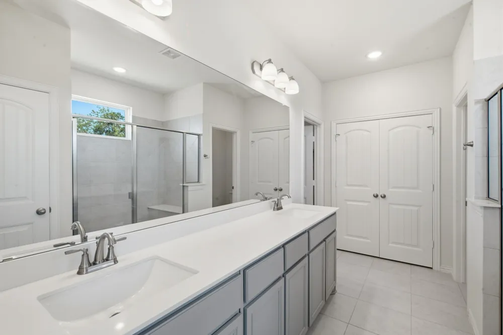1009 Northern Oaks Court Springtown, TX 76082