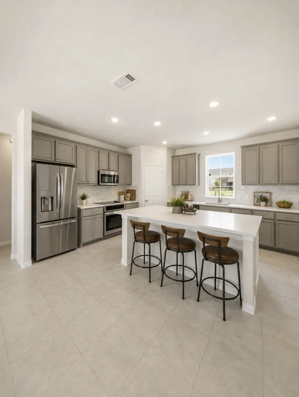 1009 Northern Oaks Court Springtown, TX 76082