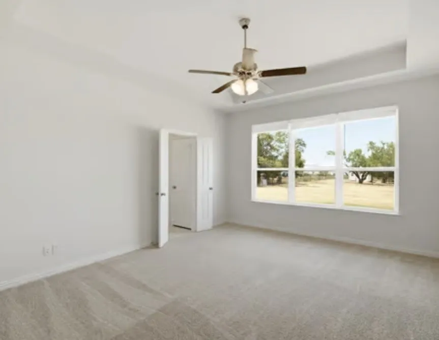 1009 Northern Oaks Court Springtown, TX 76082