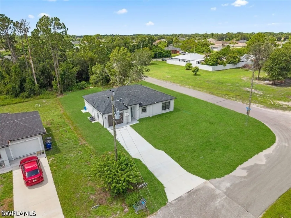 1st St Sw Lehigh Acres, FL 33976