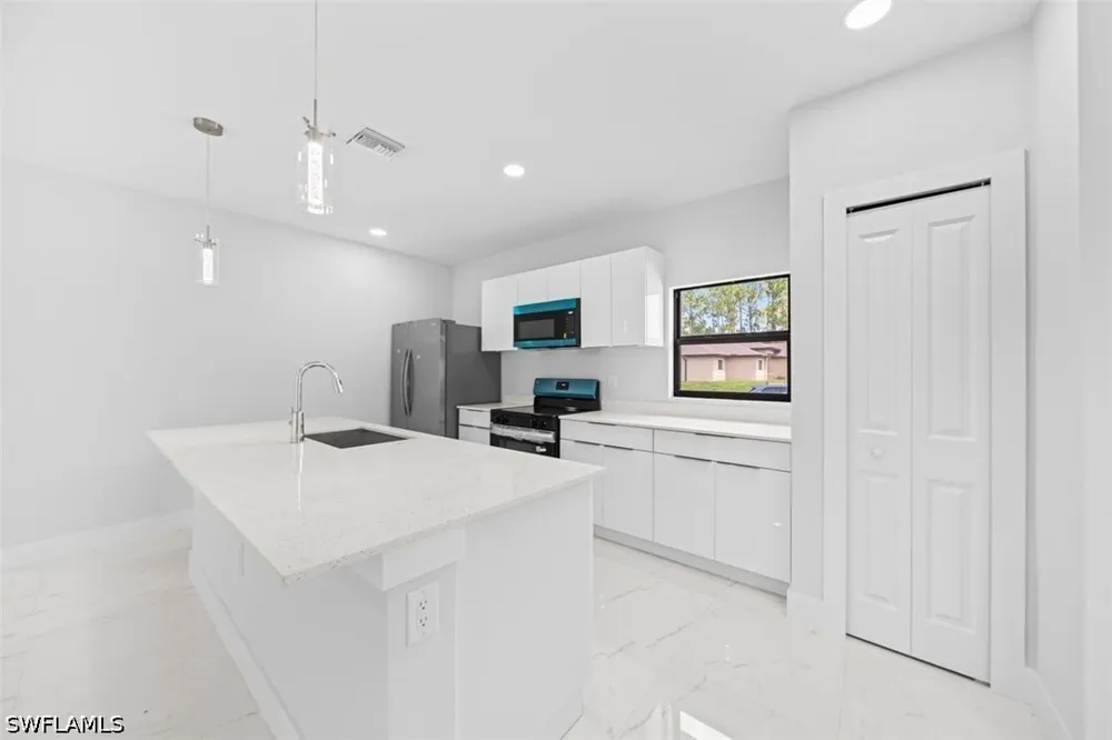 1st St Sw Lehigh Acres, FL 33976