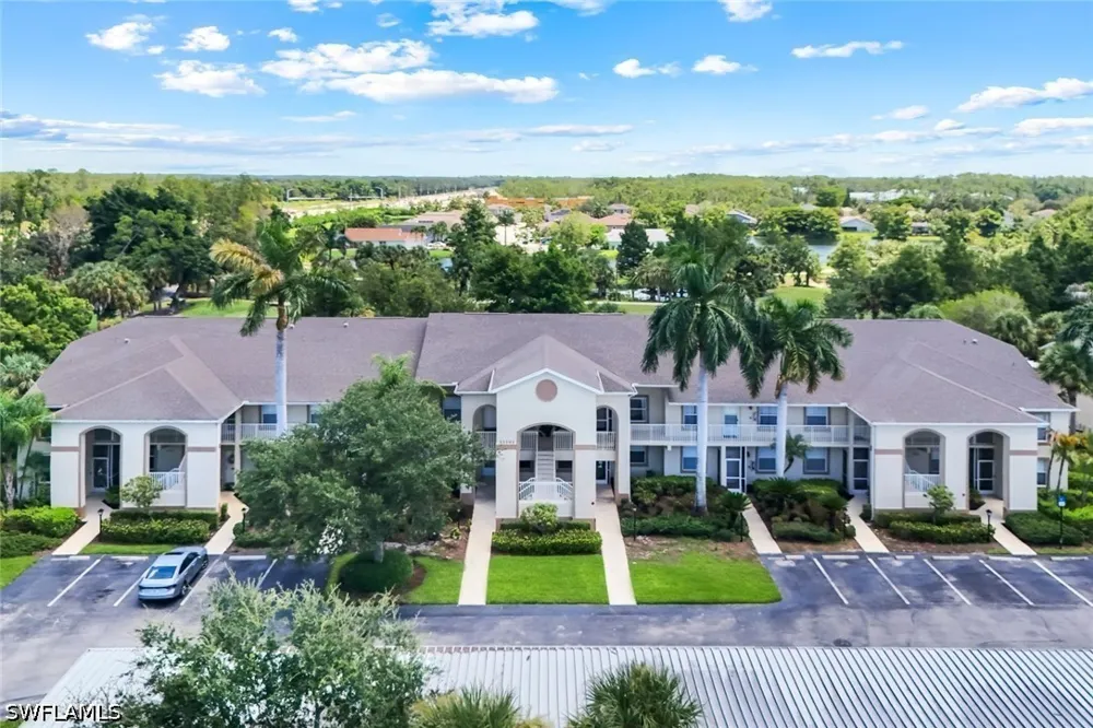 Lancaster Run #825 Estero, FL 33928