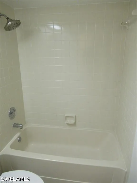 Maddox Lane #102 Bonita Springs, FL 34135