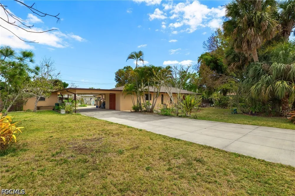 El Mar Avenue Fort Myers, FL 33919