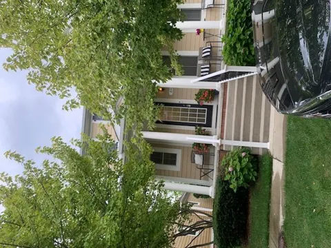 830 Constitution Street