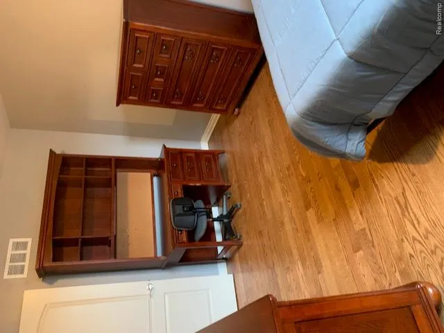 830 Constitution Street Canton Charter Township, MI 48188