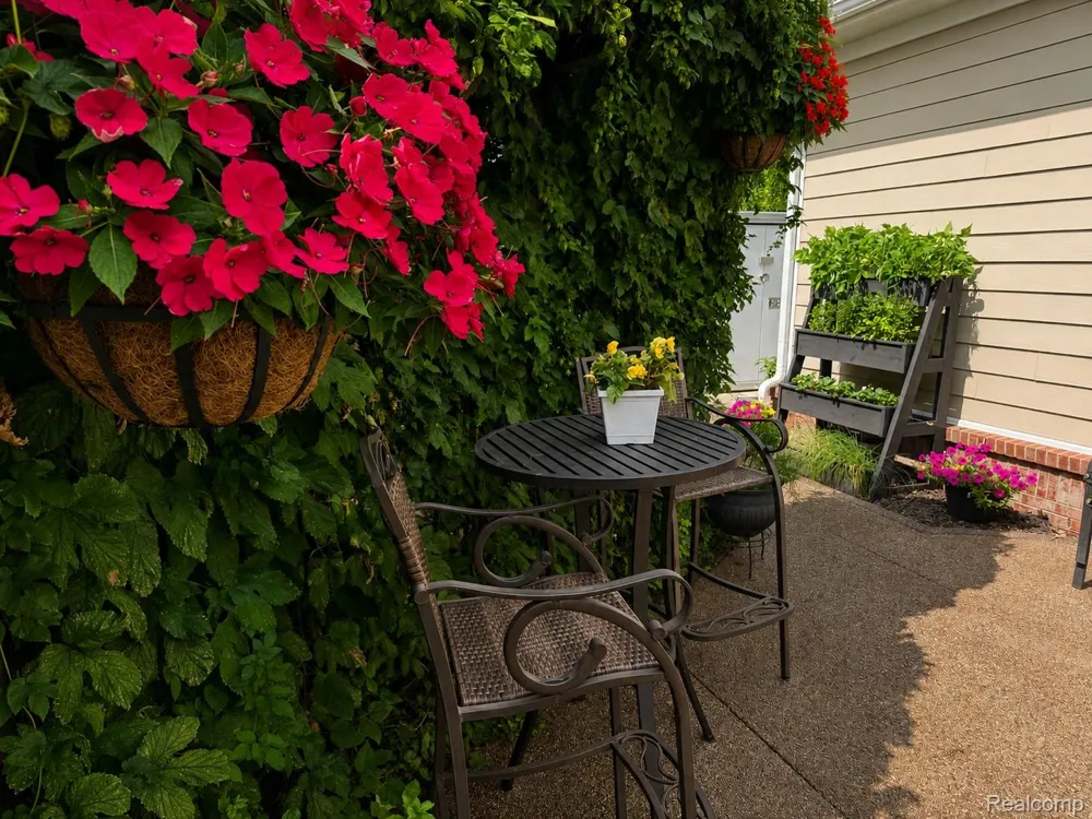 830 Constitution Street Canton Charter Township, MI 48188