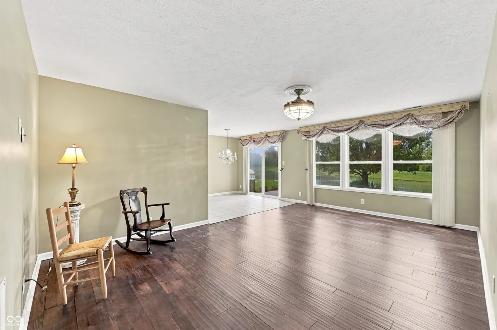 1707 Brookview Drive Brownsburg, IN 46112