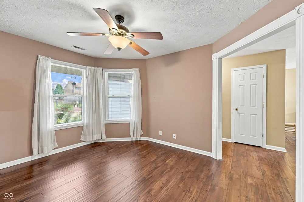 1707 Brookview Drive Brownsburg, IN 46112