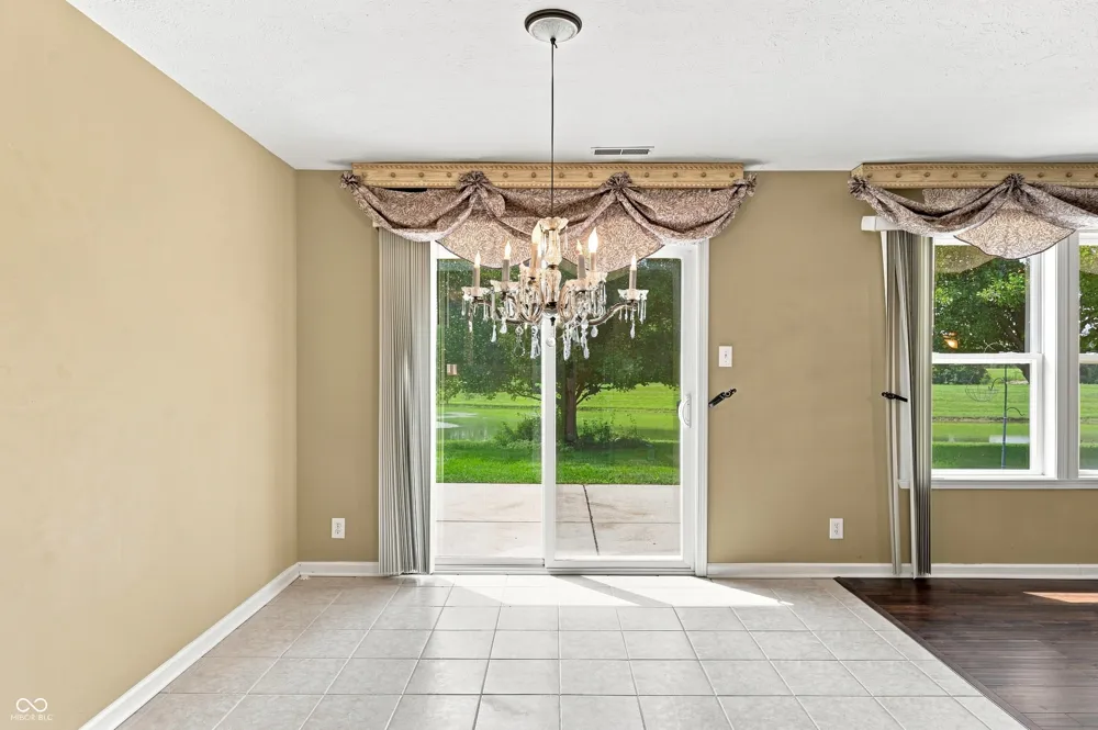 1707 Brookview Drive Brownsburg, IN 46112
