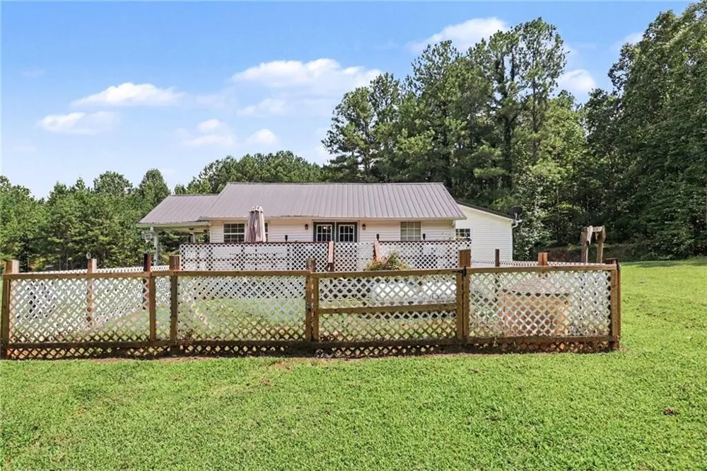 88 Old Waco Road Bremen, GA 30110